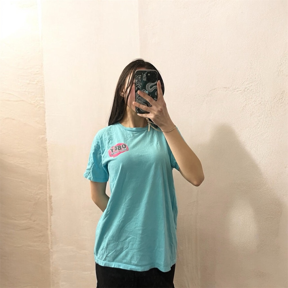 obey tshirt